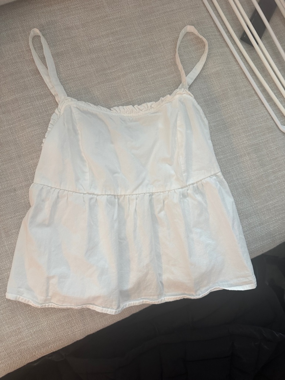 Brandy Melville White Tiered Spaghetti-Strap Camisole